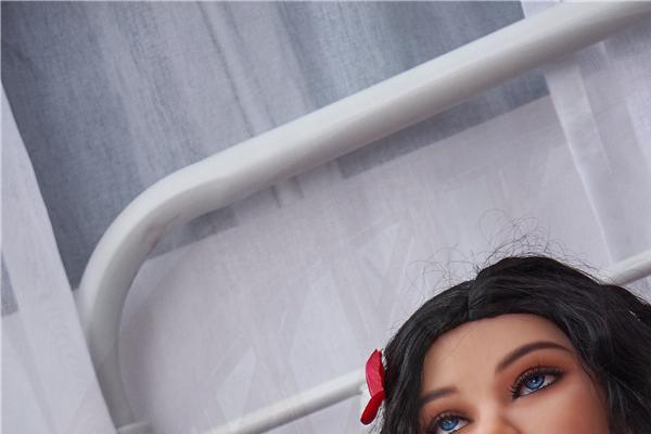 life size realistic sex doll